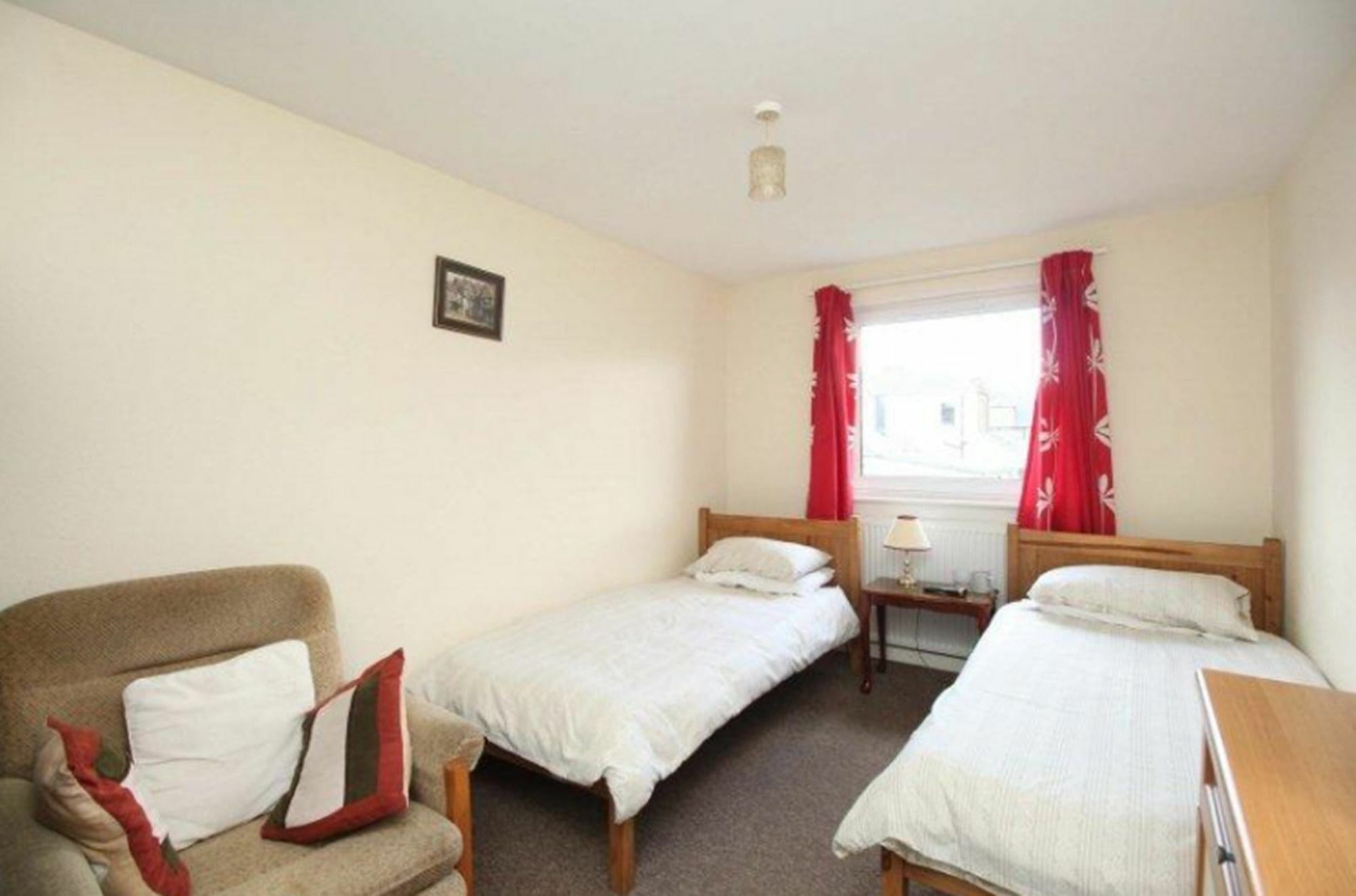 Pilmuir Street Guest House Данфермлин Экстерьер фото